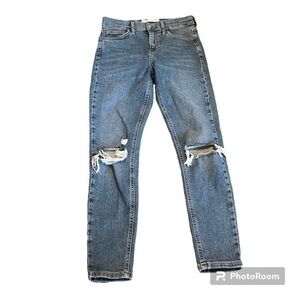 Topshop petite distressed Jamie style jeans